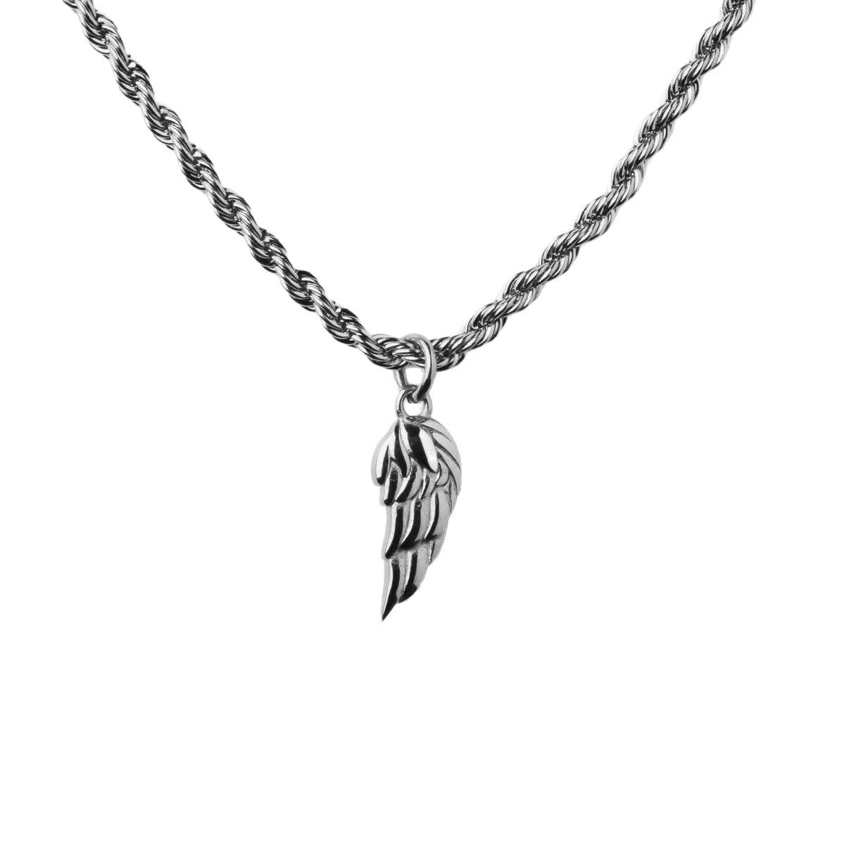 Elio Feather Pendant Necklace
