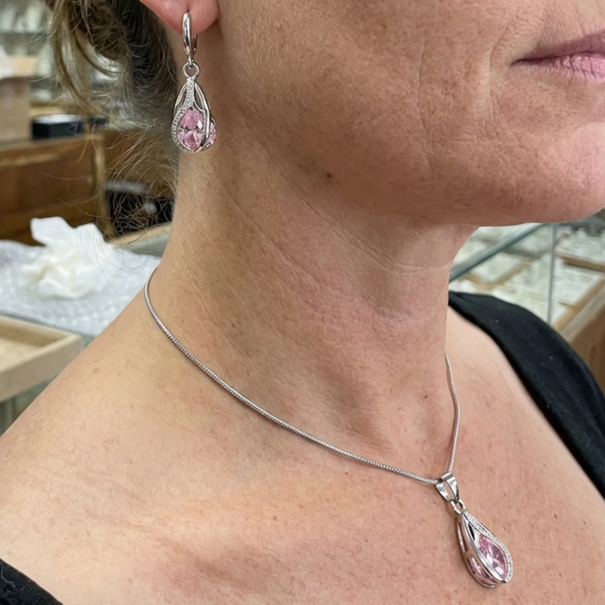Rosalith Lumen Twisted Jewellery Set